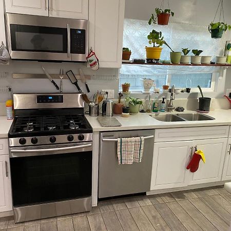 Private Room In Los Angeles La With Tv & Wifi & Ac & View Of Hollywood Sign & Private Fridge & Shared Kitchen!!! Экстерьер фото
