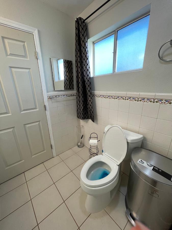 Private Room In Los Angeles La With Tv & Wifi & Ac & View Of Hollywood Sign & Private Fridge & Shared Kitchen!!! Экстерьер фото