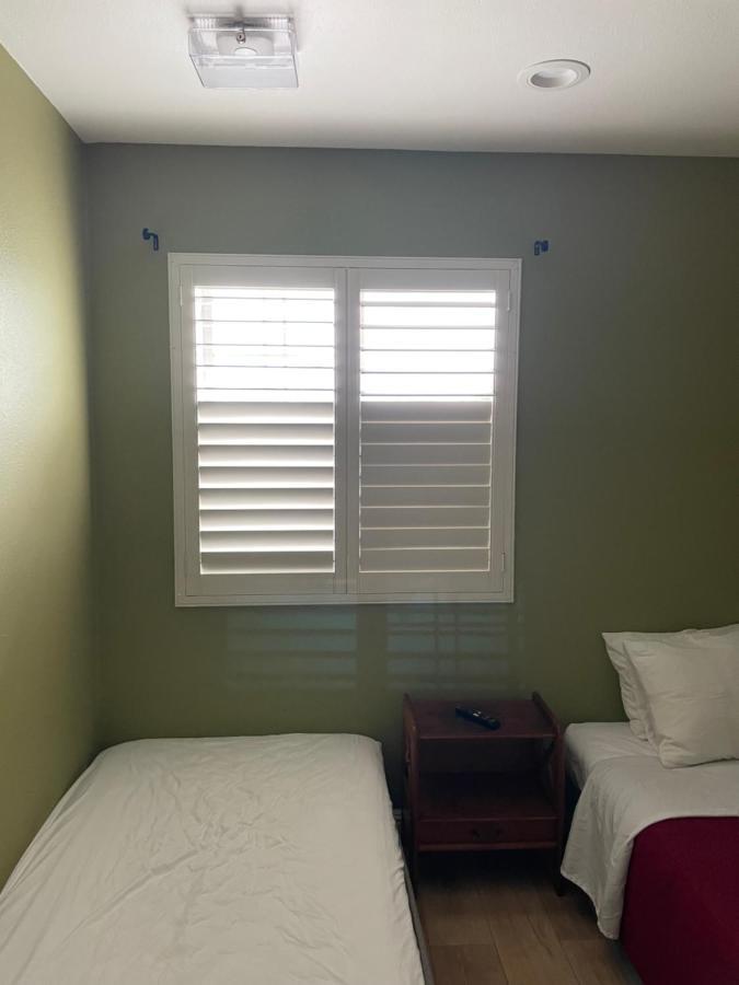 Private Room In Los Angeles La With Tv & Wifi & Ac & View Of Hollywood Sign & Private Fridge & Shared Kitchen!!! Экстерьер фото