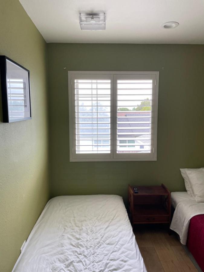 Private Room In Los Angeles La With Tv & Wifi & Ac & View Of Hollywood Sign & Private Fridge & Shared Kitchen!!! Экстерьер фото