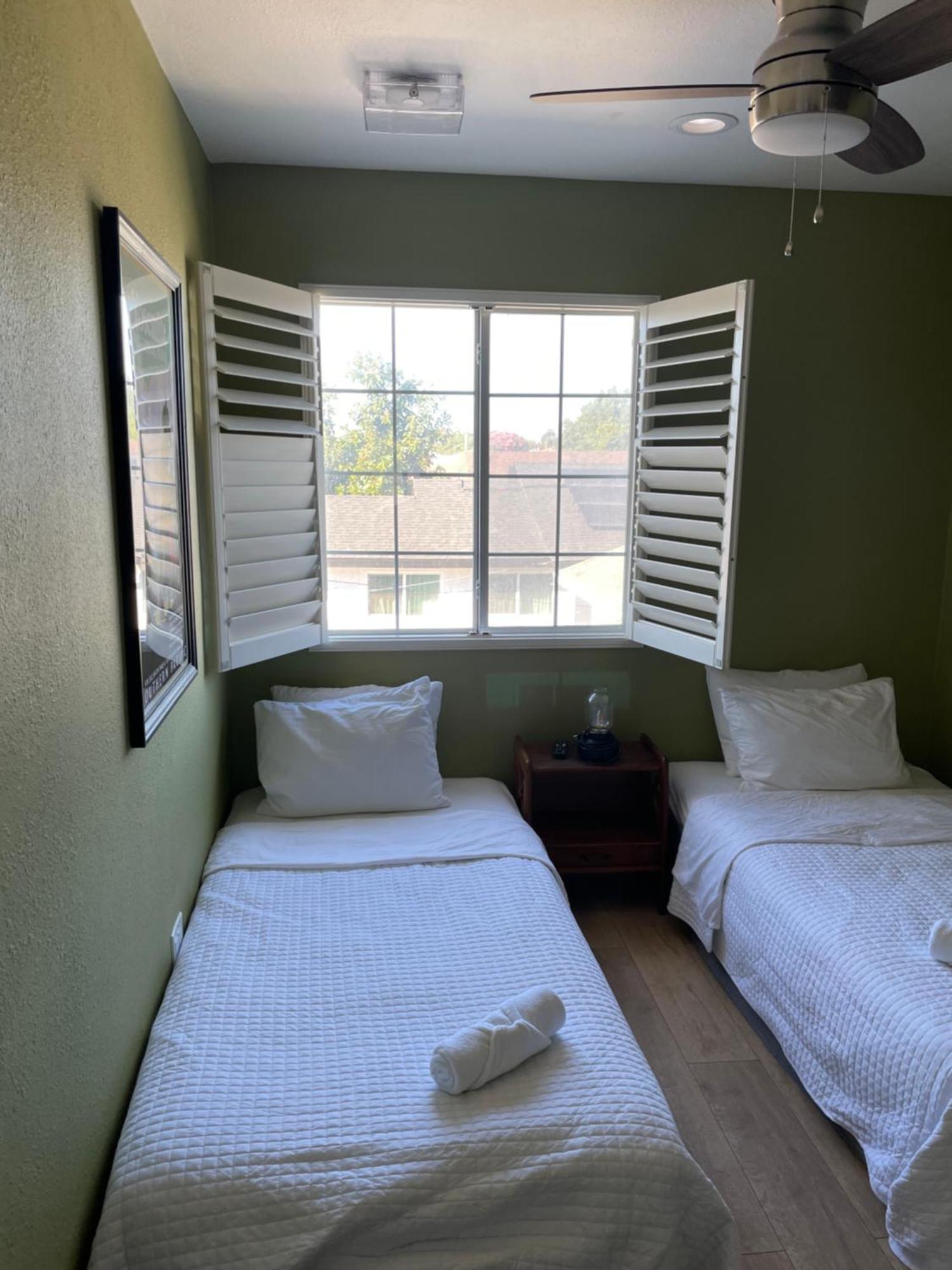 Private Room In Los Angeles La With Tv & Wifi & Ac & View Of Hollywood Sign & Private Fridge & Shared Kitchen!!! Экстерьер фото